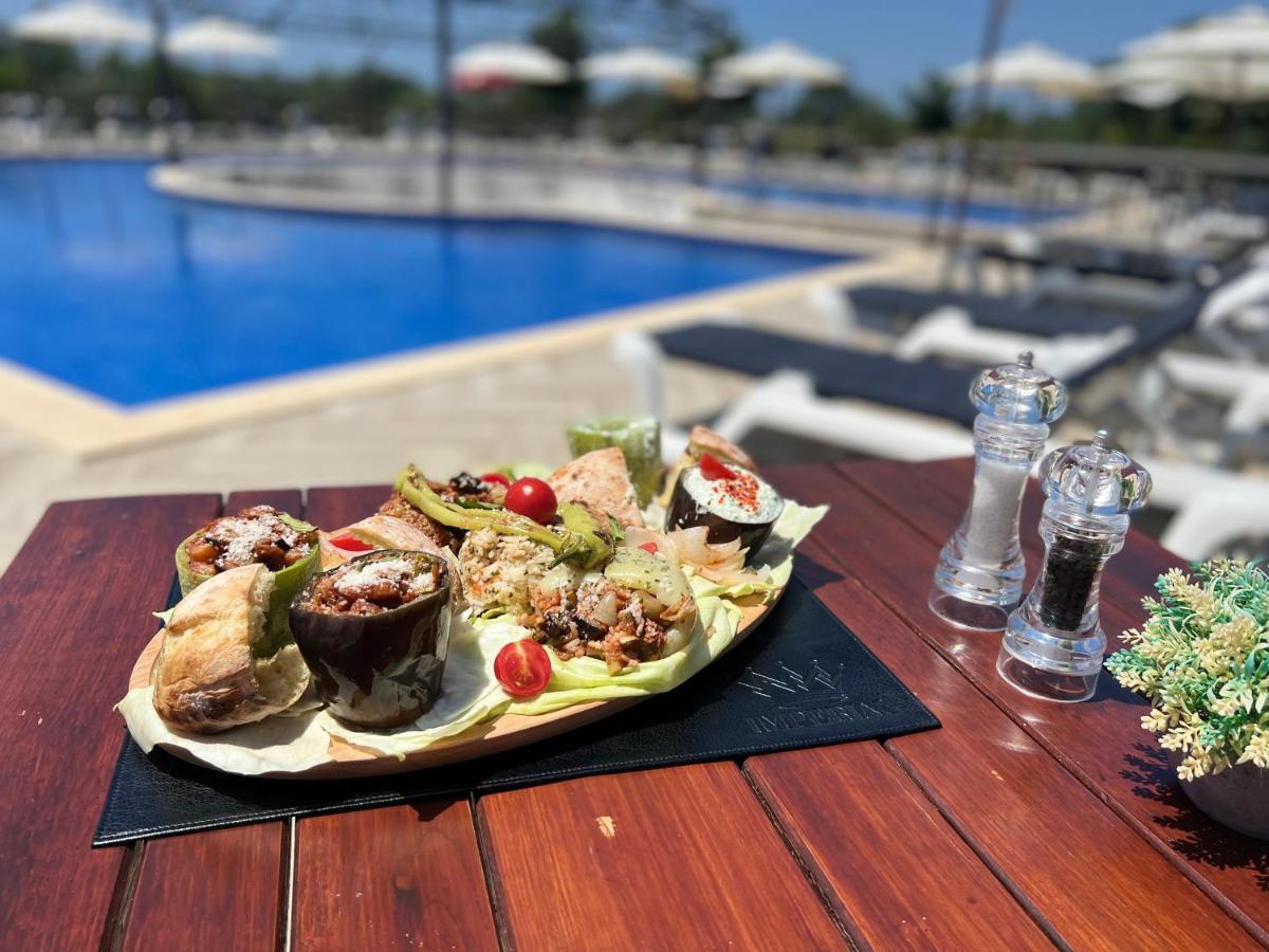 Imperial Resort Улцин Екстериор снимка